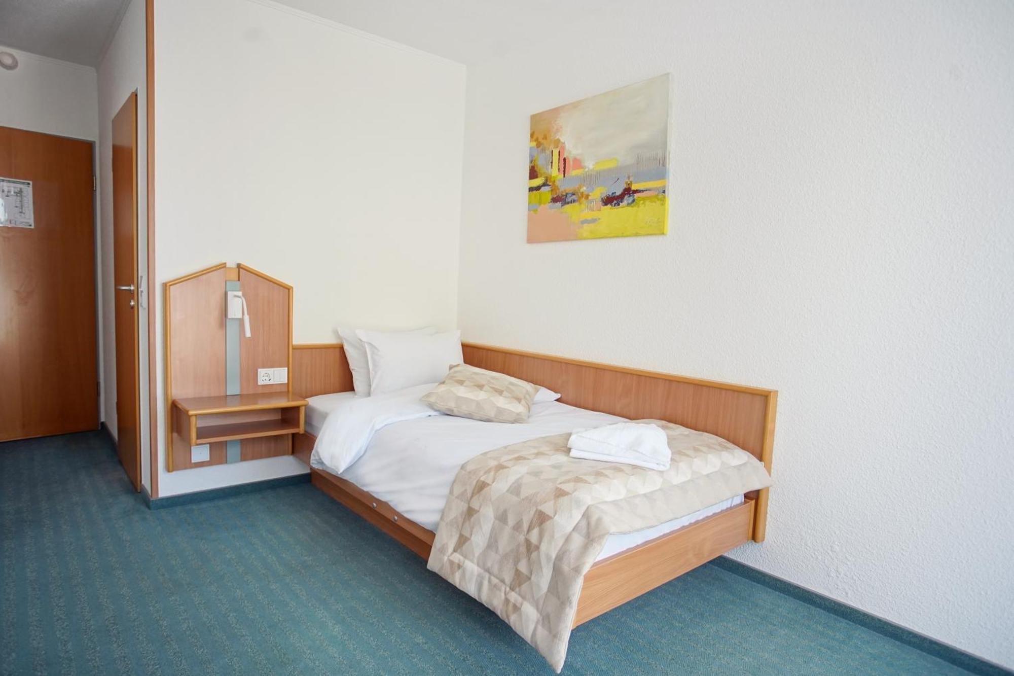 Hotel Bessunger Forst Rossdorf  Exterior photo